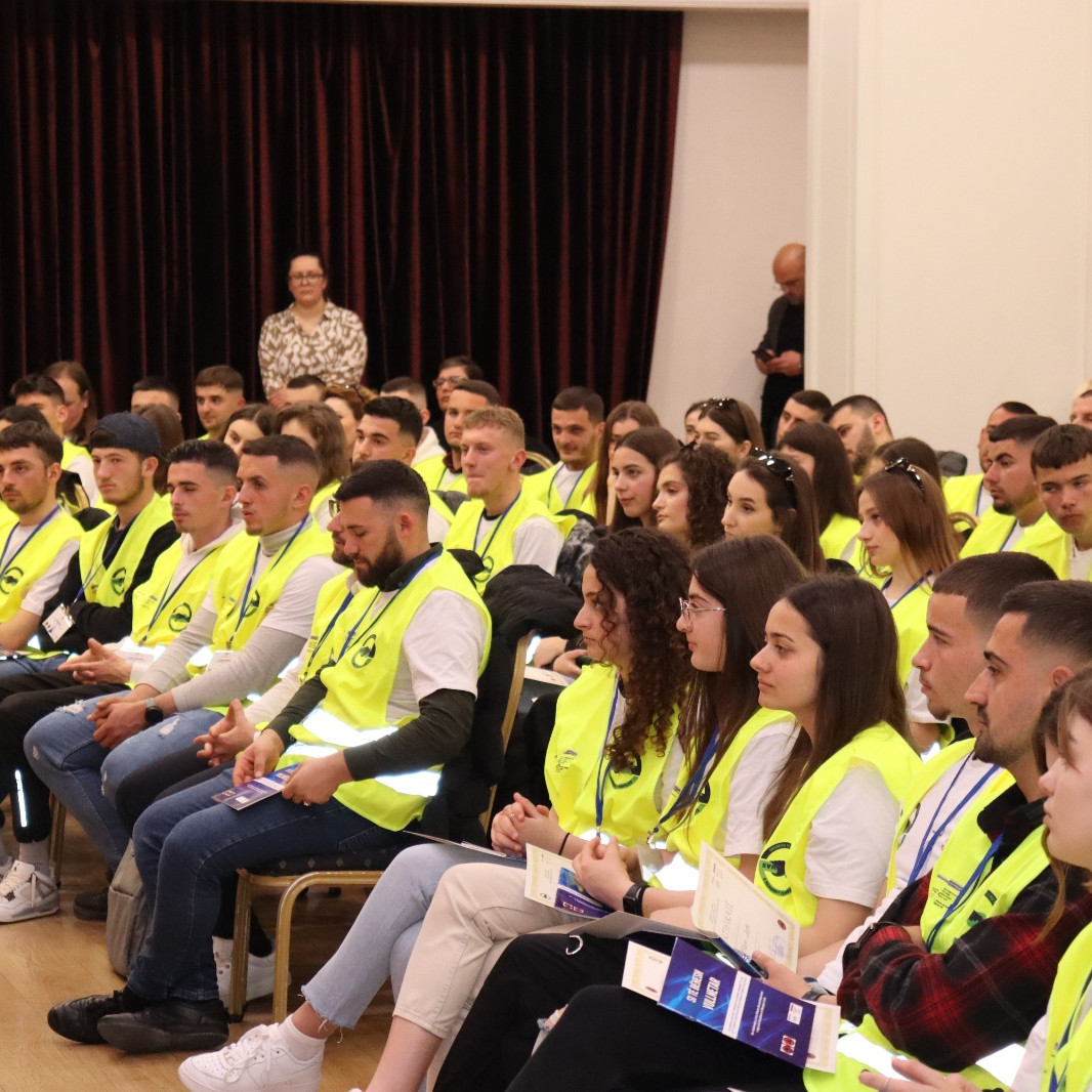 AKMC certifikon Skuadrën e Vullnetarëve të Reagimit të Shpejtë