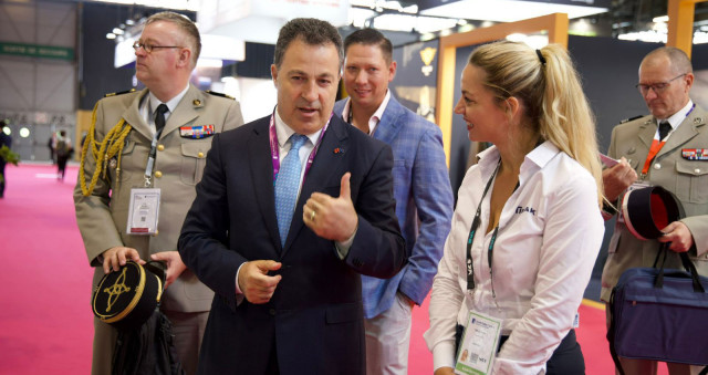 home paris shota 170624