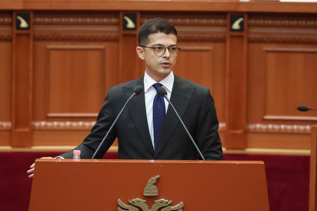 vengu parlament 120924
