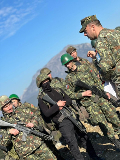 170125 kursi 60 homepage art